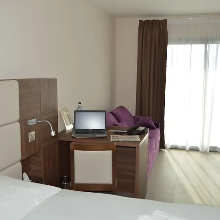 Port Toga Hotel Bastia (Corsica)