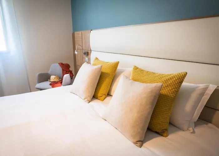 Hotel Port Toga 3* Bastia (Corsica)