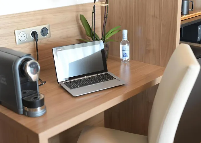 Hotel Hotel Port Toga 3*