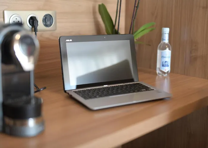 Hotel Port Toga Hotel 3*