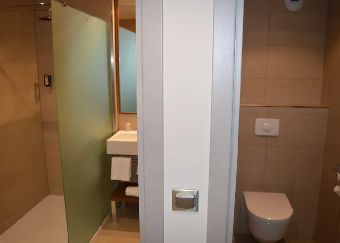 Hotel Port Toga Hotel 3*