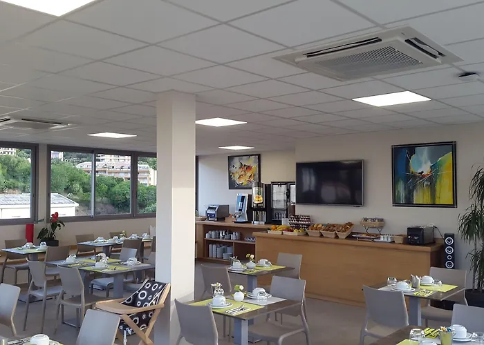 Hotel Port Toga Bastia (Corsica)