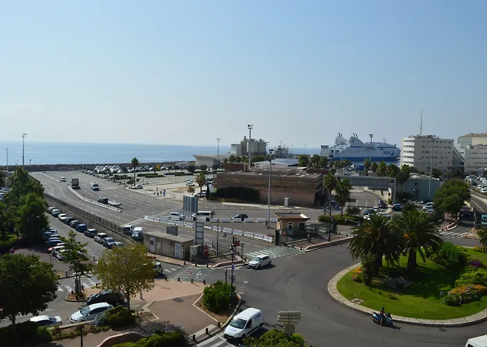 Hotel Port Toga Bastia (Corsica)