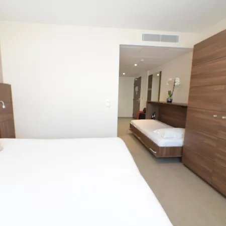 Hotel Port Toga 3*