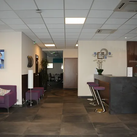 Port Toga Hotell 3*