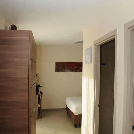 Port Toga ホテル 3*