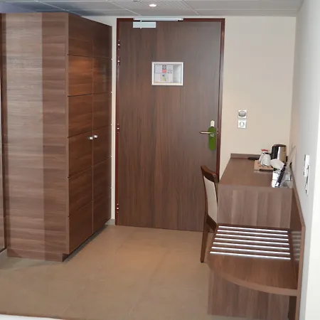 Port Toga 3* バスティア