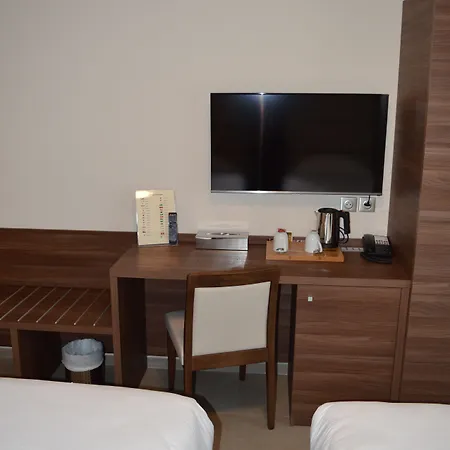 Port Toga Hotell