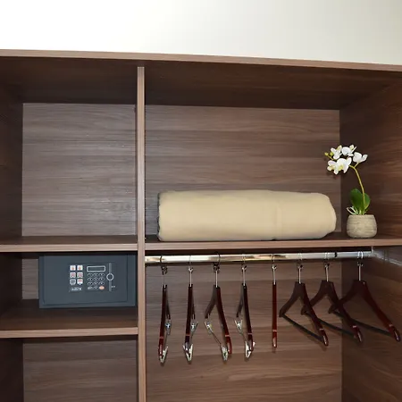 Ξενοδοχείο Port Toga Μπαστιά