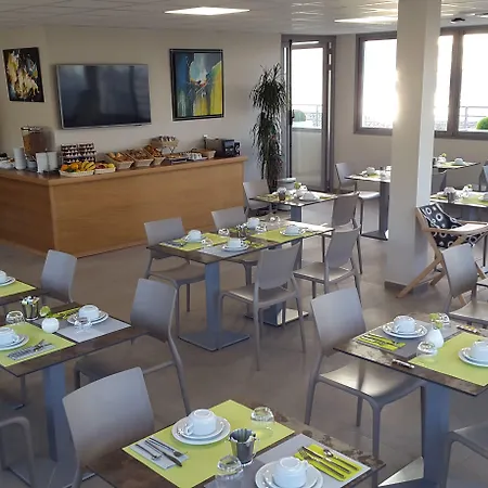 Hotell Port Toga