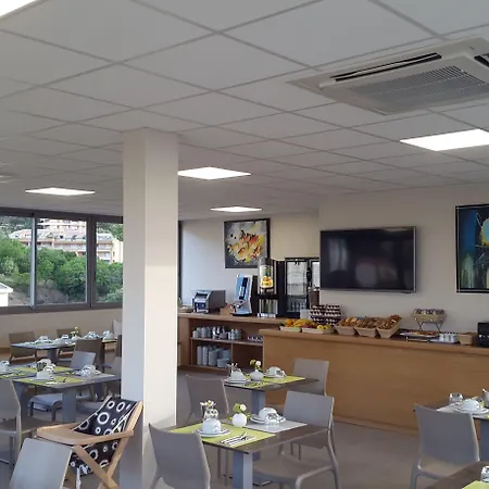 Port Toga バスティア