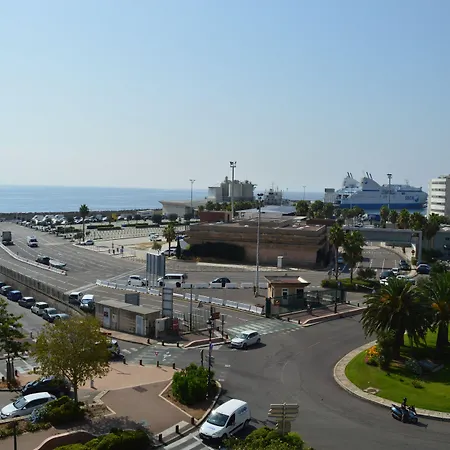 Port Toga バスティア