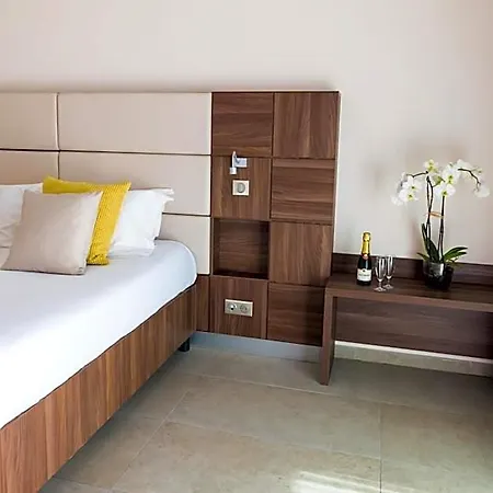 Hotel Port Toga Hotel Bastia (Corsica)