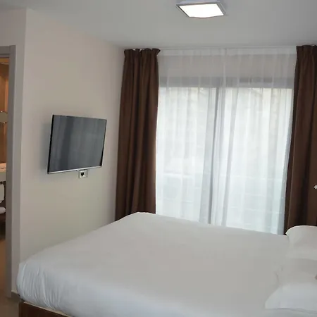 Hotel Port Toga
