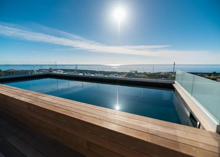 酒店 托加港酒店