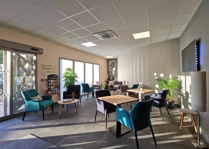 Port Toga Hotel 3*